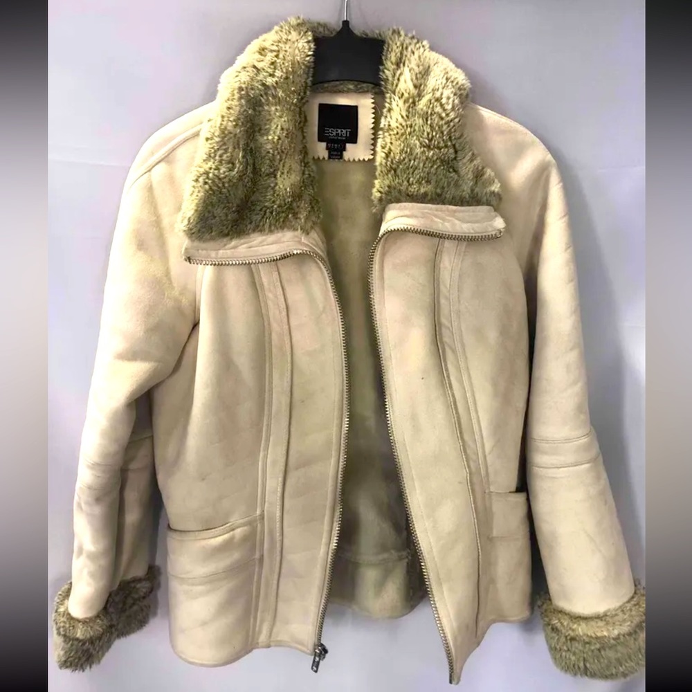 EUC beautiful Esprit warm soft winter coat jacket. Faux Fur clean & gorgeous !